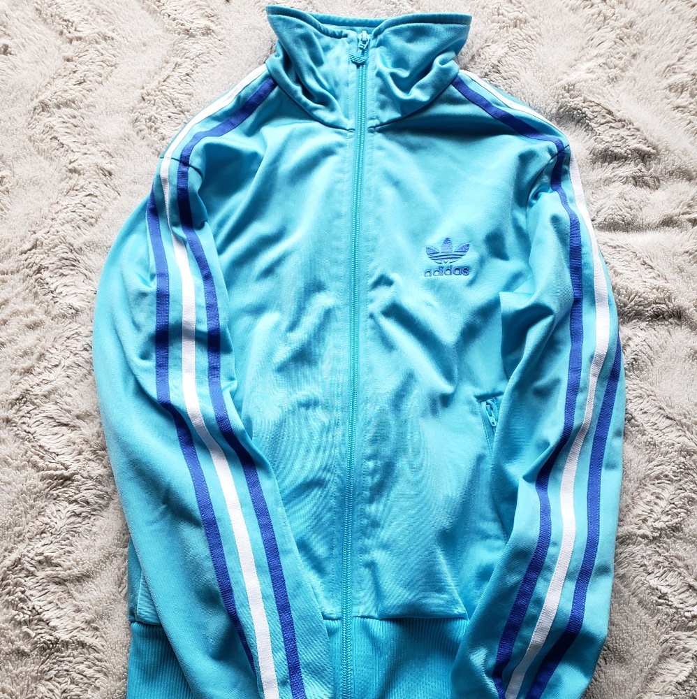 Baby blue Adidas trefoil zip up sweatshrit
